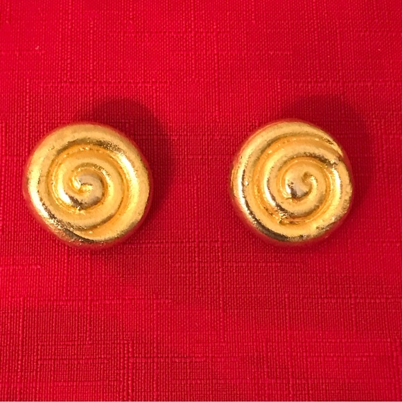 Gold Plated Round Spiral Clip-on Earrings - Picture 1 of 2
